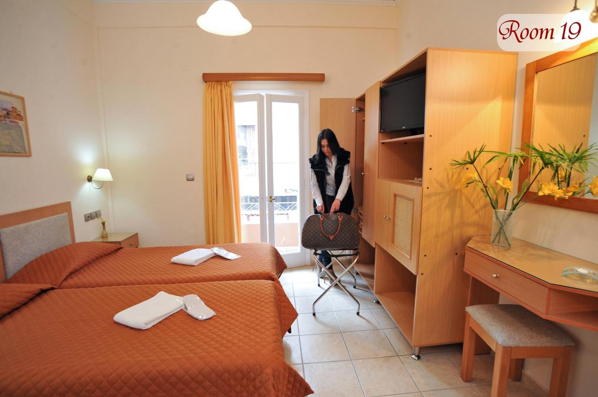 ארגוס Apollon Hotel מראה חיצוני תמונה